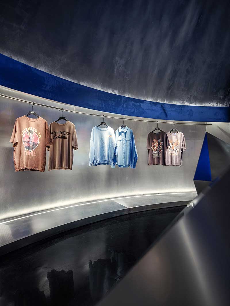 深圳鹽田區(qū)服裝店裝修設(shè)計(jì)服裝展示區(qū)