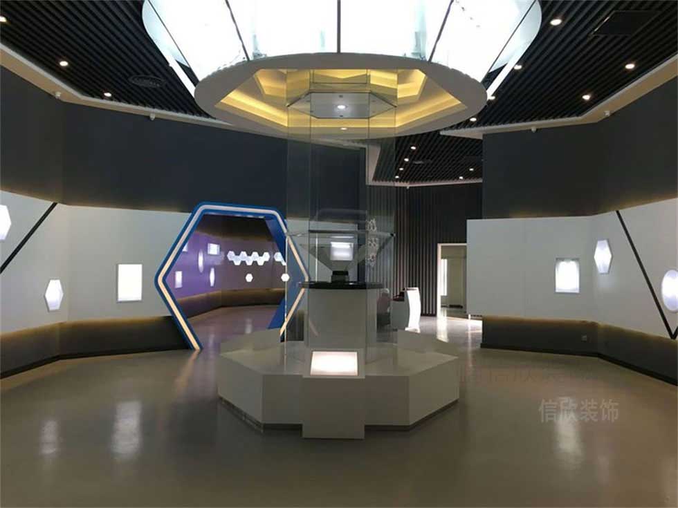 高科技企業(yè)展廳展臺裝修設(shè)計