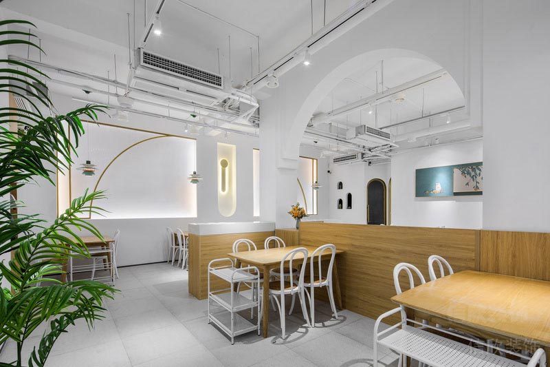 福田北歐風格餐廳裝修火鍋店設(shè)計效果圖原木色隔斷