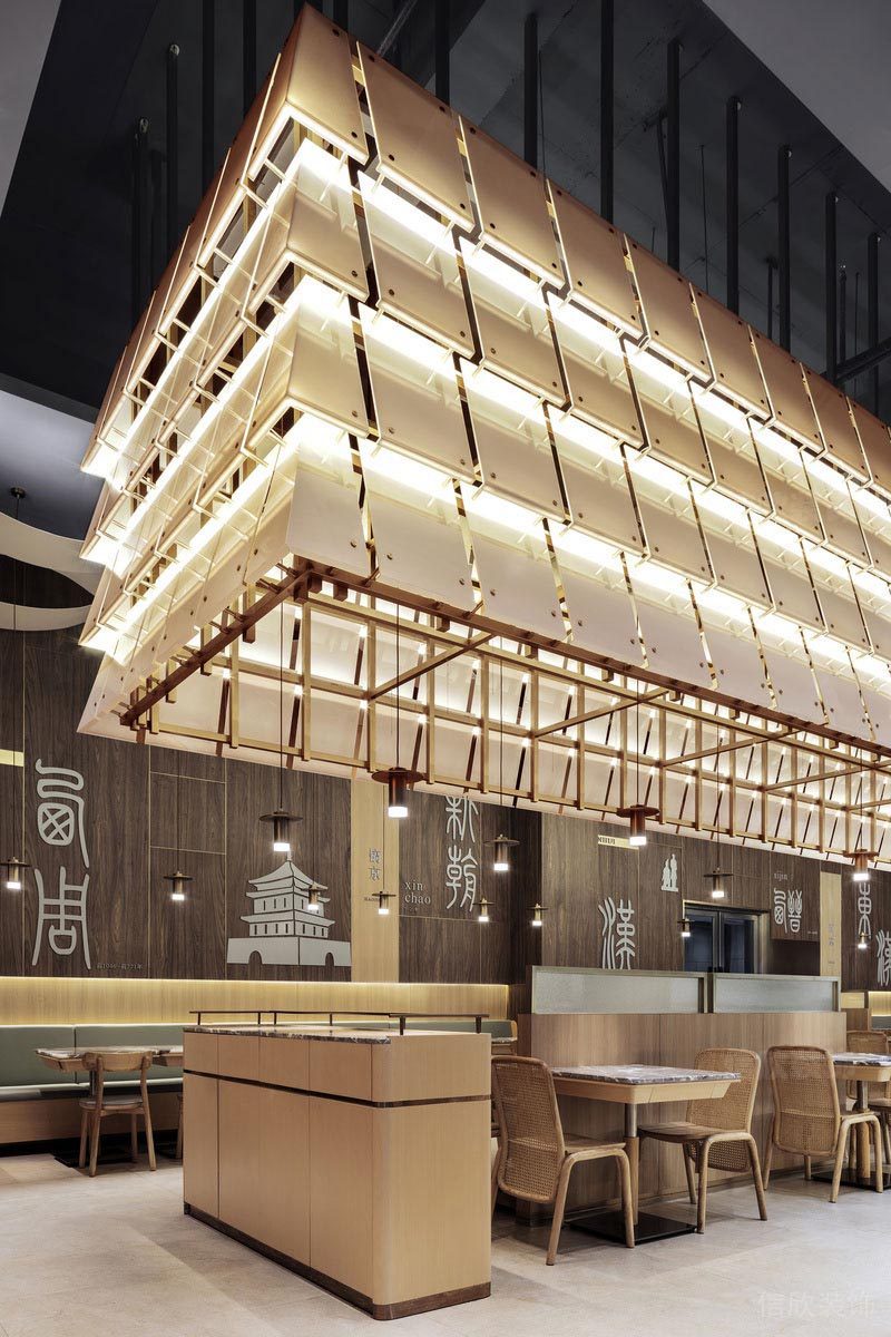 餐飲店裝修木架多層燈光效果圖