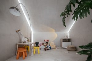 深圳市南山區(qū)前海現(xiàn)代風(fēng)女裝店裝修設(shè)計(jì)兒童游樂區(qū)二