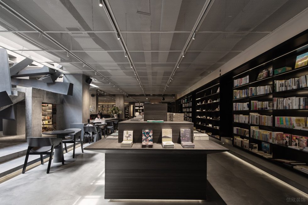 深圳市羅湖區(qū)翠竹止間麓山南書店裝修設(shè)計(jì) 島臺(tái)