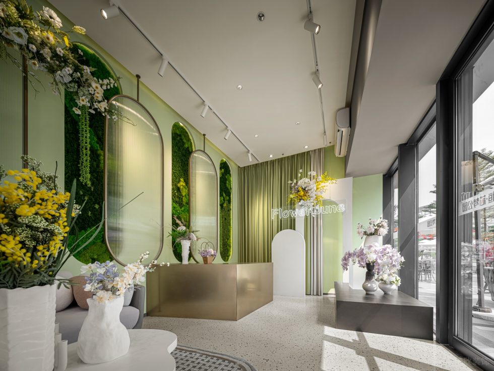 深圳市南山中心區(qū)現(xiàn)代風(fēng)花店裝修設(shè)計 前臺